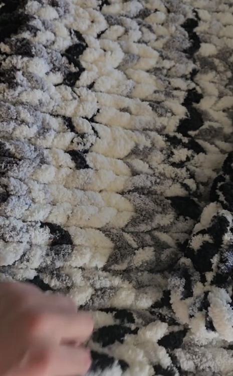 Chunky Blanket Class Gallery image 1